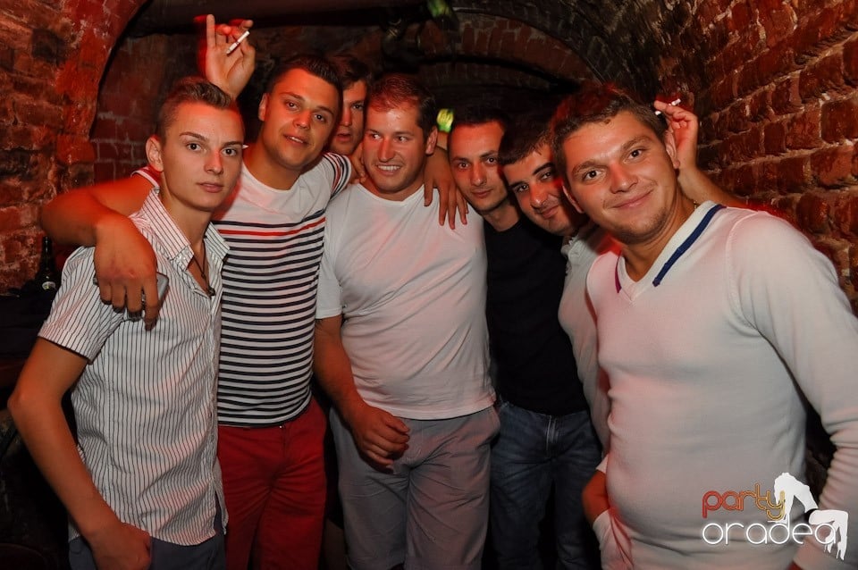 Carlsberg Summer Party continuă, 