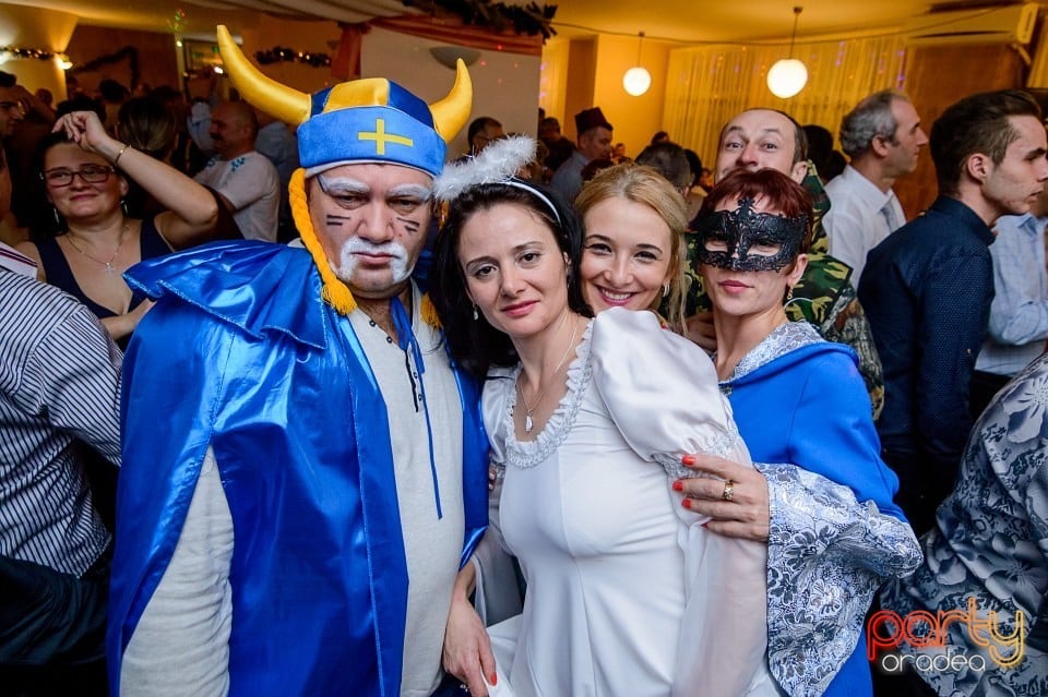 Carnaval în Hotel Mureş, Hotel Mureş