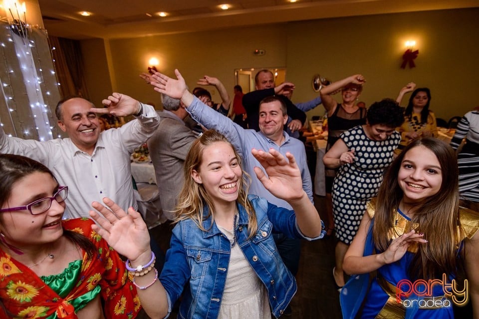 Carnaval în Hotel Nufărul, Hotel Nufărul