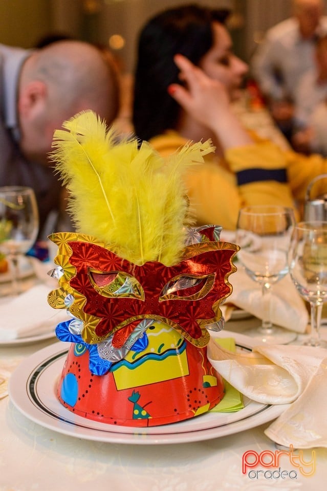 Carnaval în Hotel Nufărul, Hotel Nufărul