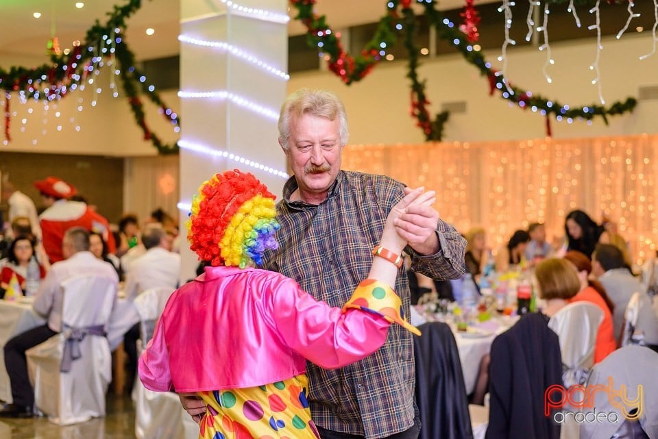 Carnaval în Hotel Termal, Hotel Termal