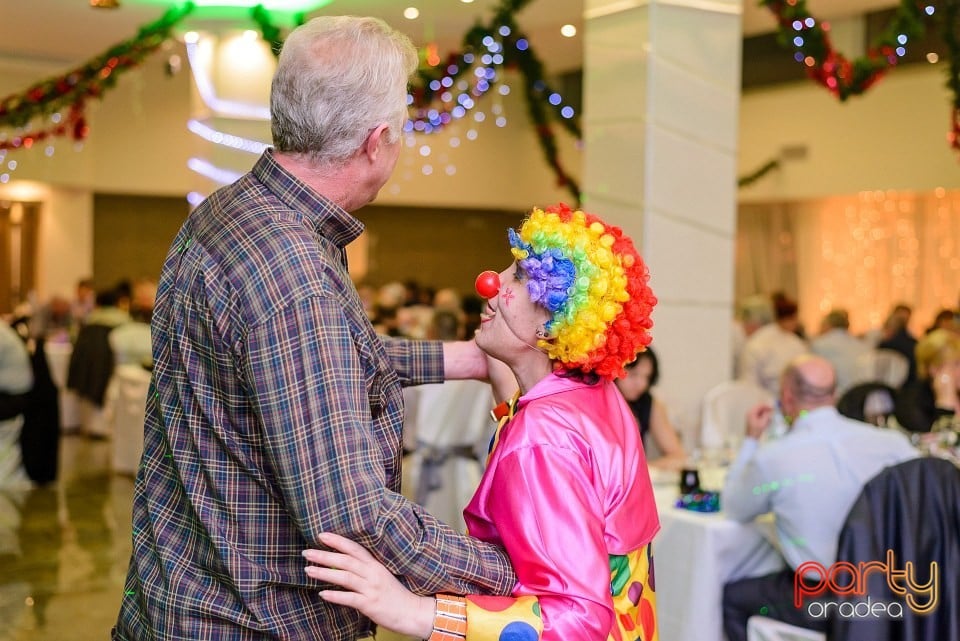 Carnaval în Hotel Termal, Hotel Termal