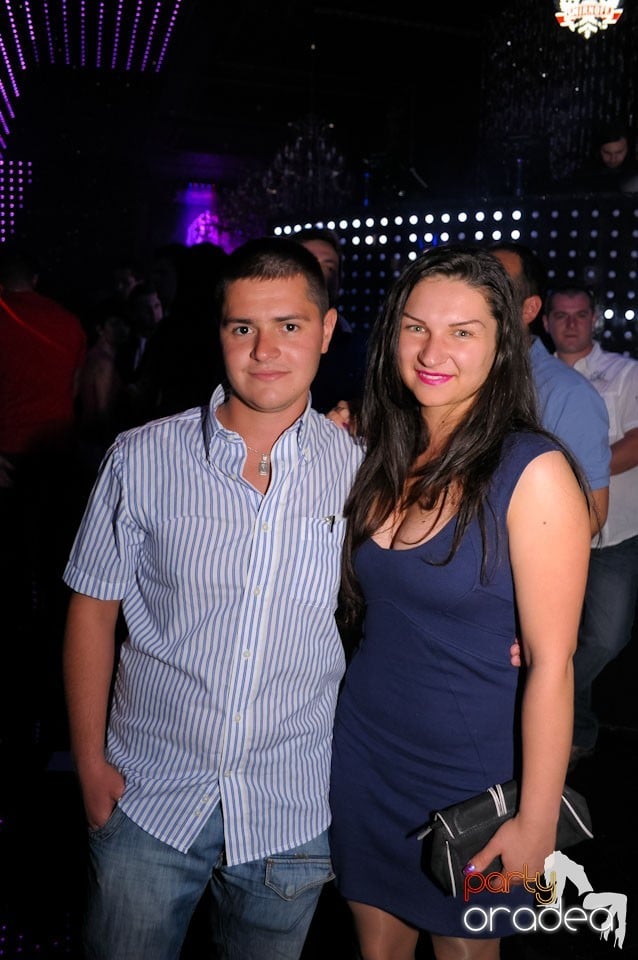 Clubbing în The One, 