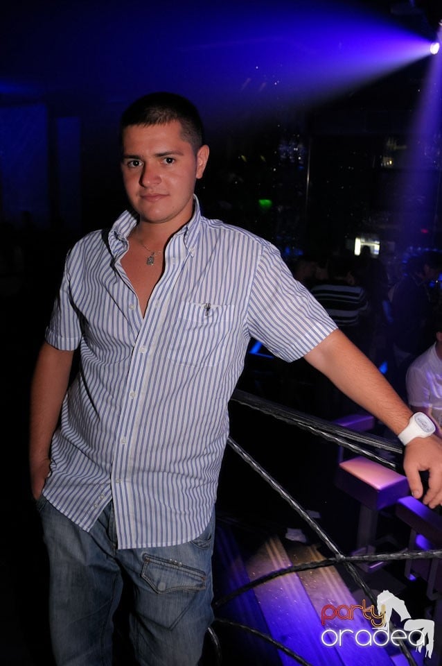 Clubbing în The One, 