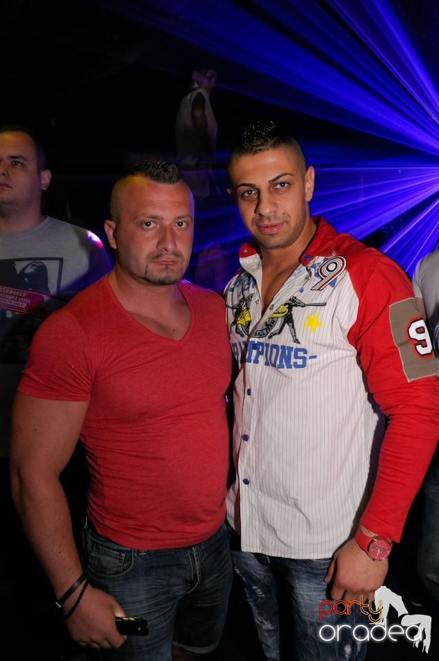 Clubbing în The One, 