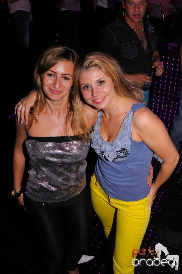 Clubbing în The One, 