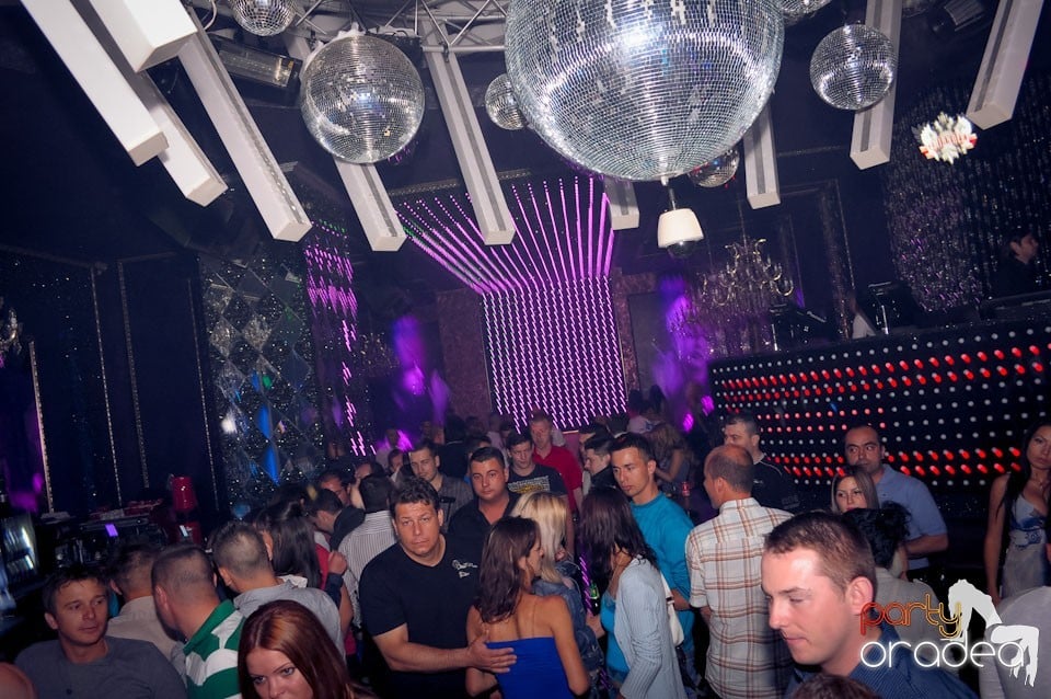 Clubbing în The One, 