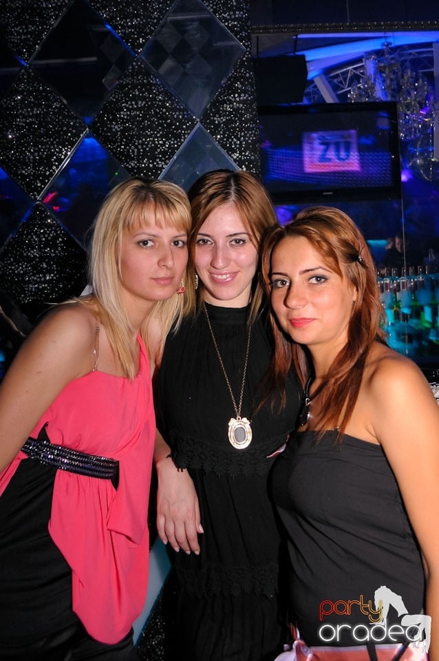 Clubbing în The One, 