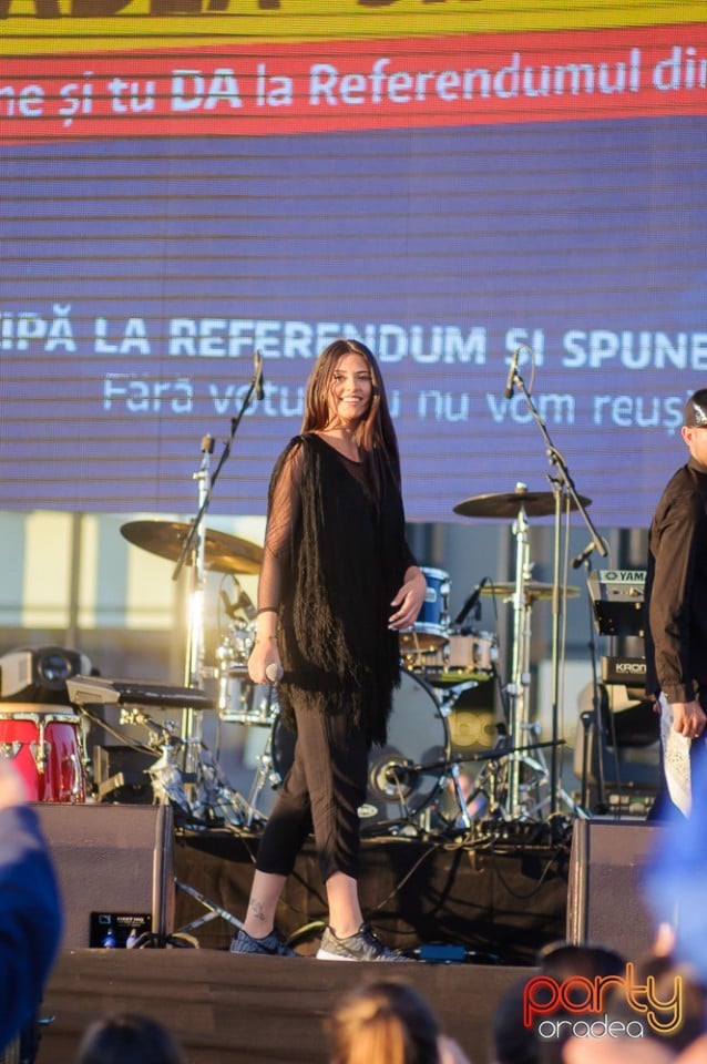 Concertul Referendumului, Lotus Center
