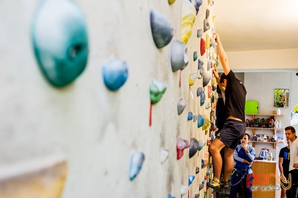 Concurs de escaladă, Sala de escalada GeckoClimb