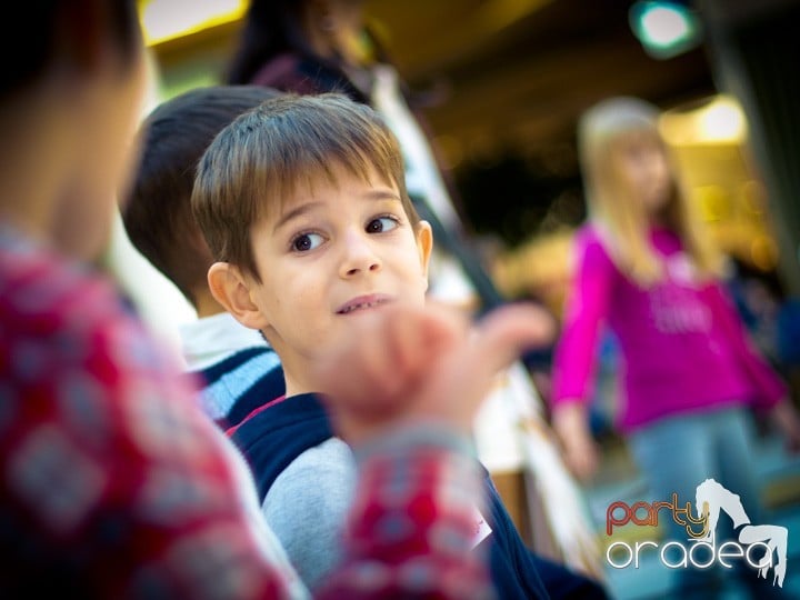 Copiii au serbat Sfântul Ion la ERA Park, Era Shopping Park