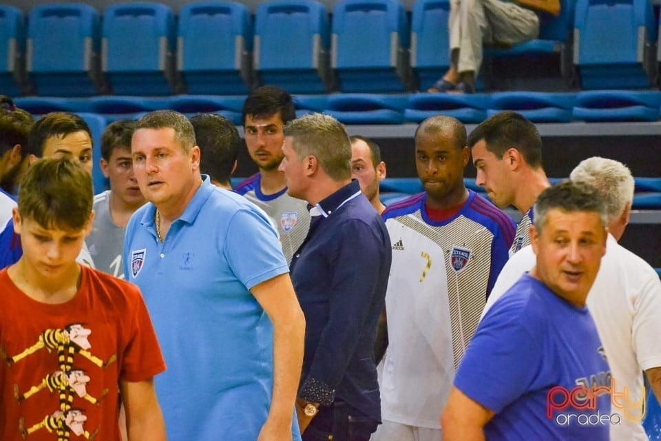CSM Oradea vs Steaua Bucureşti, Arena Antonio Alexe