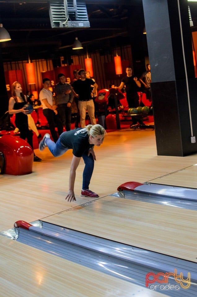 Cupa Presei la Bowling, Billy Art Club