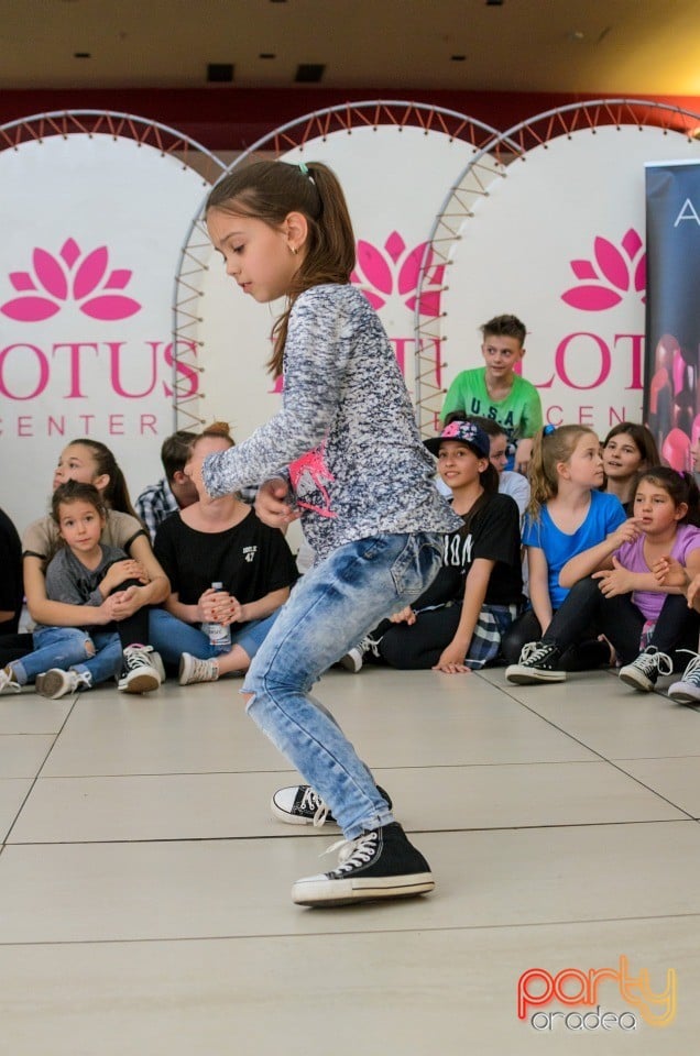 Cupa Şcolilor la Street Dance, Lotus Center
