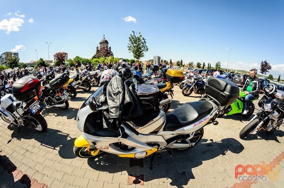 Deschiderea sezonului motociclistic 2014 la Oradea, BMW Grup West Premium