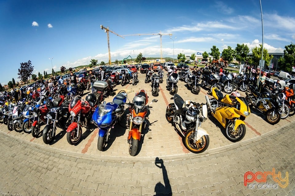 Deschiderea sezonului motociclistic 2014 la Oradea, BMW Grup West Premium