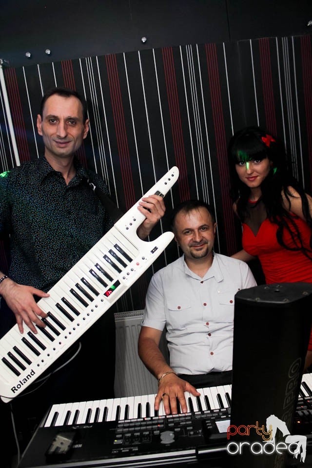 Distracţie cu muzică live în Club Dizalya, 