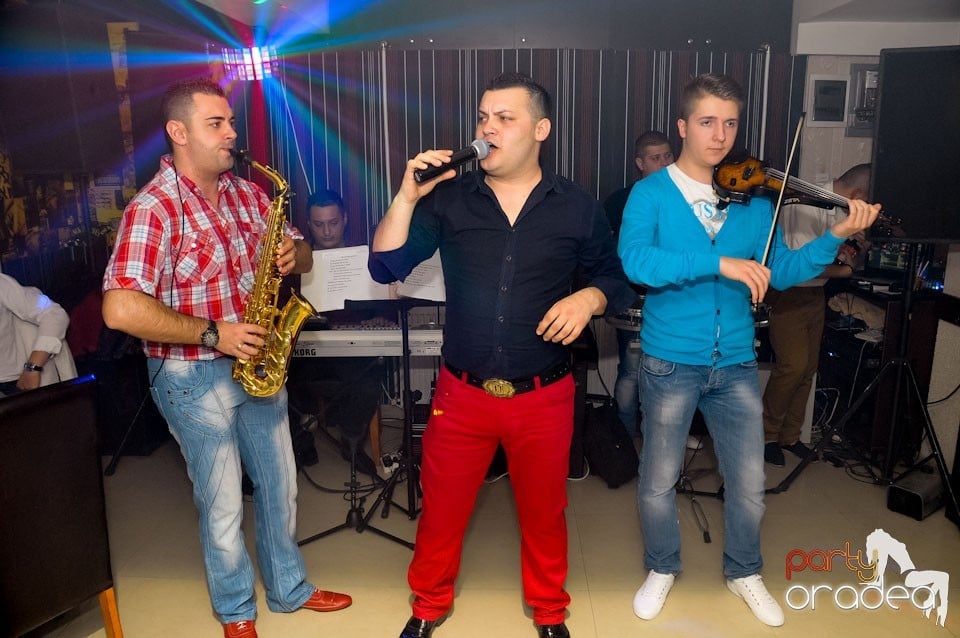 Distracţie cu muzică LIVE în Dizalya, 