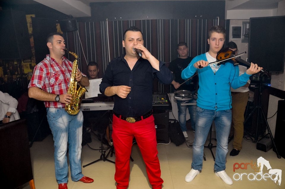 Distracţie cu muzică LIVE în Dizalya, 