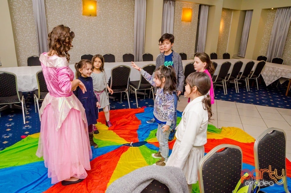 Distracţie de Ziua Femeii la Hotel Termal, Hotel Termal