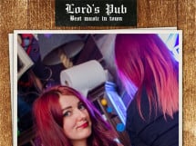 Distracție în Lord's Pub