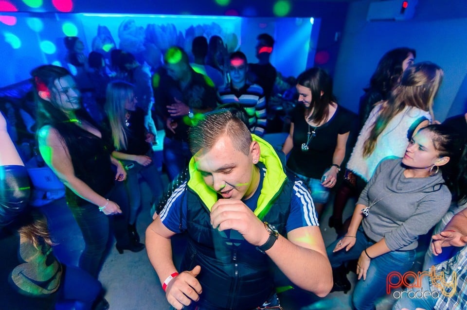 Distracţie în Zona Club, 