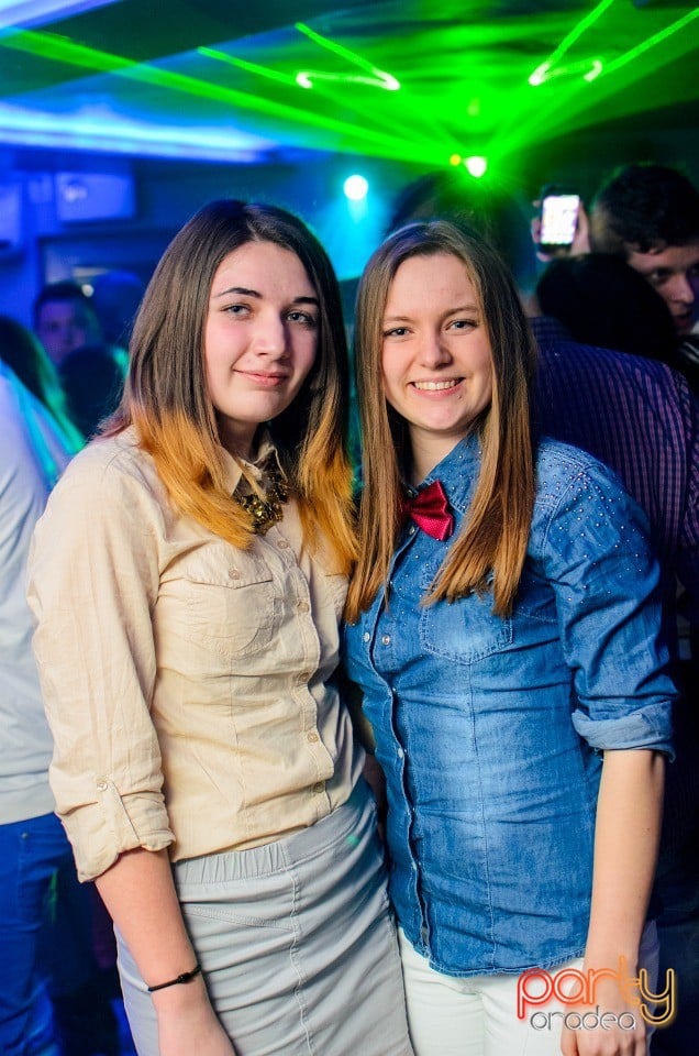 Distracţie în Zona Club, 