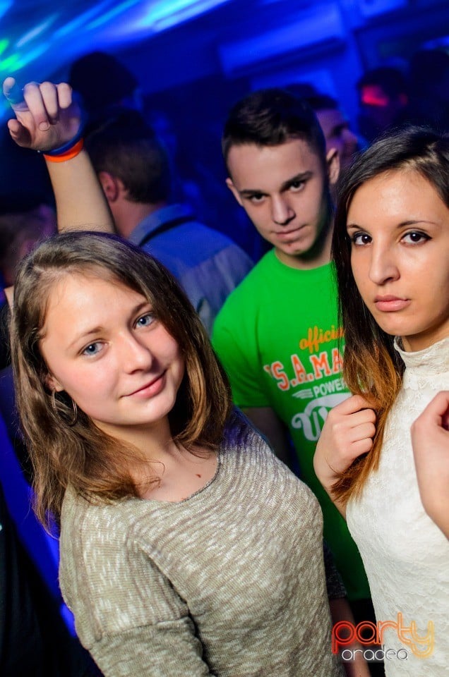 Distracţie în Zona Club, 