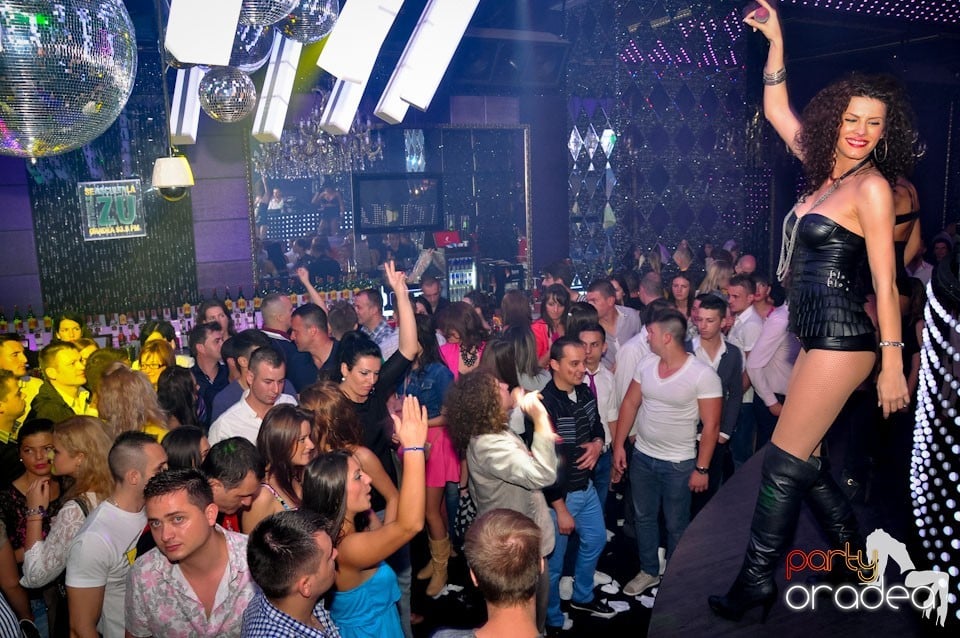 DJ Sava şi Andreea în Club The One, 