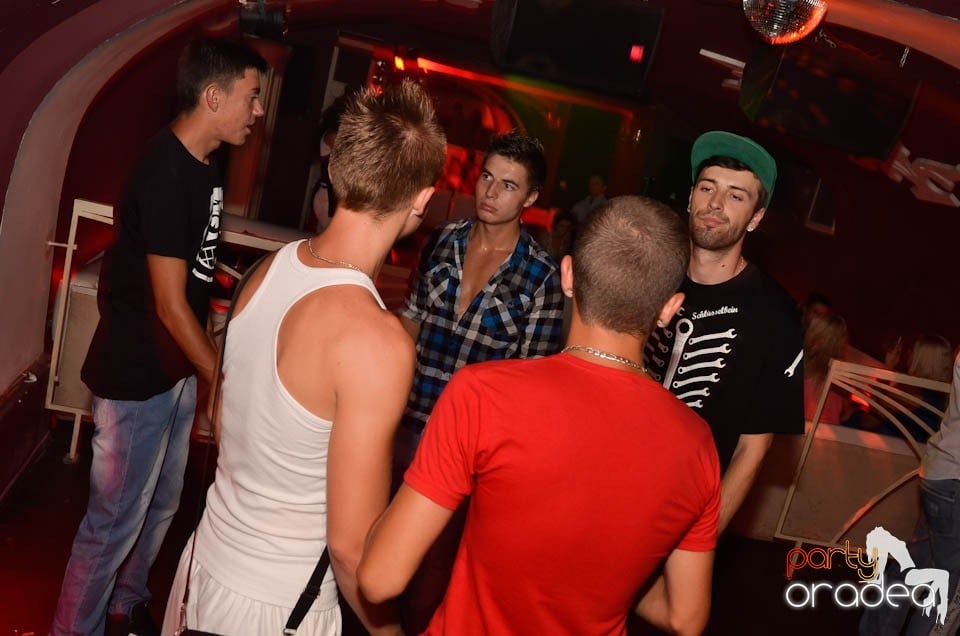 Dubstep Party în Club Atti's, 