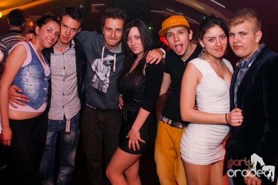 Easter Party în Club Atti's, 