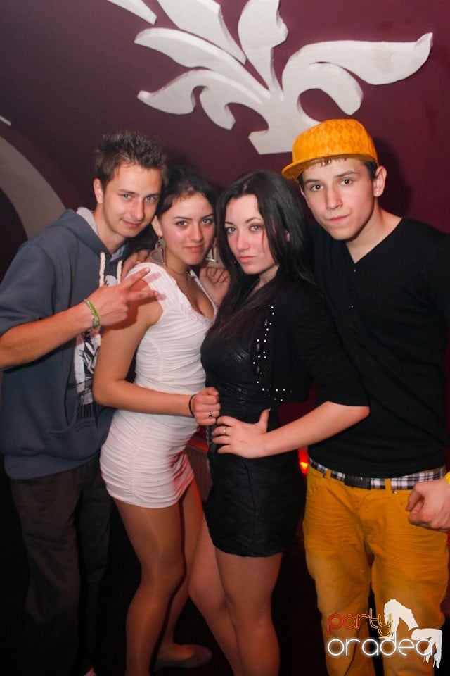 Easter Party în Club Atti's, 