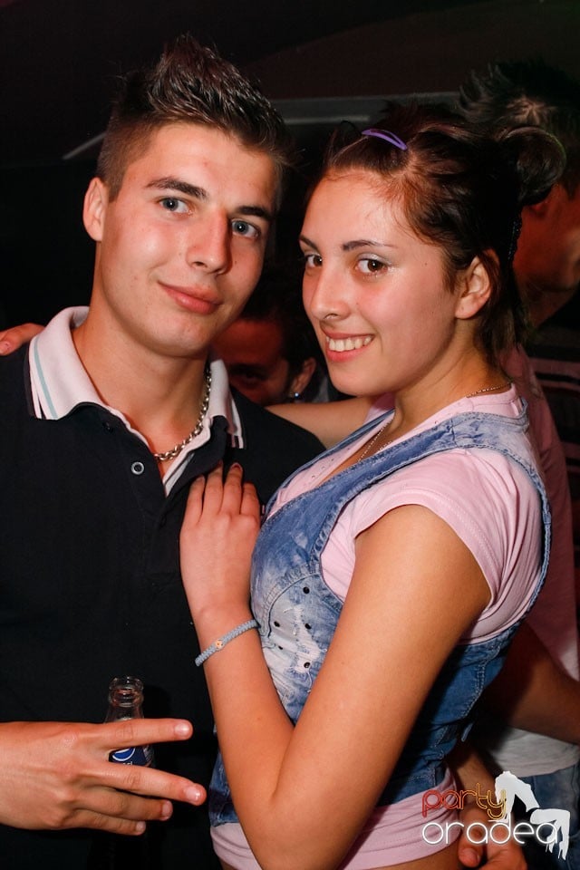 Easter Party în Club Atti's, 