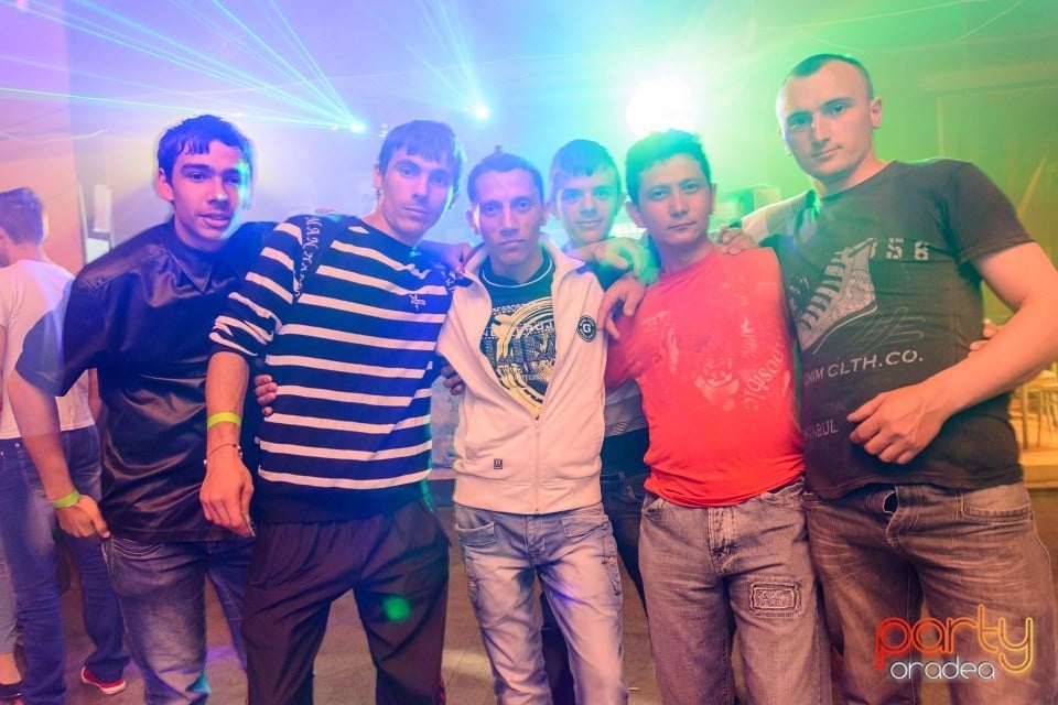 Easter Party în Club Cafe-Bar, Royal Party House