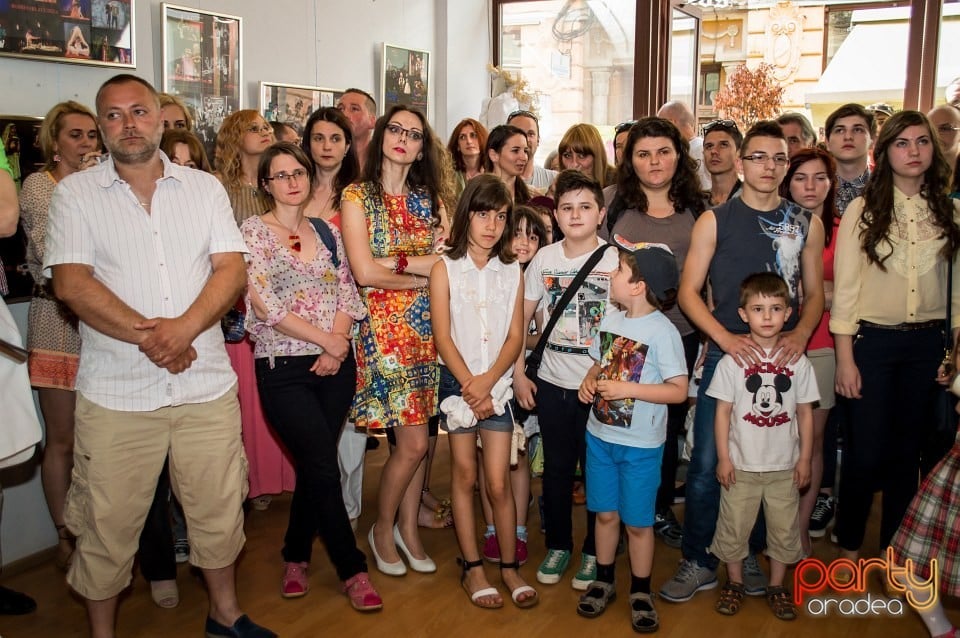 Expoziţie de arte vizuale, Galeria de Arte Vizuale Oradea
