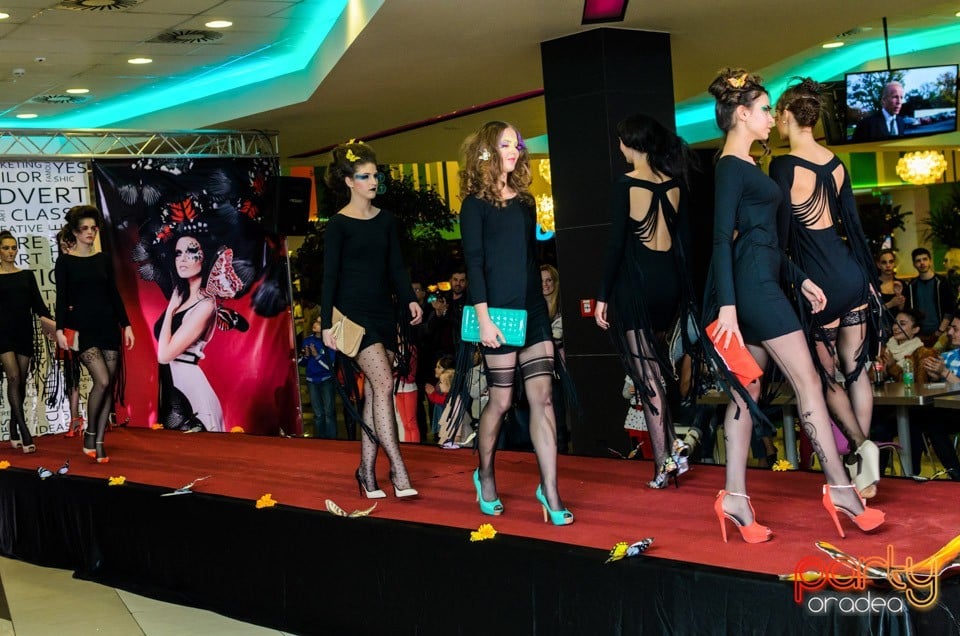 Fashion Weekend, Lotus Center