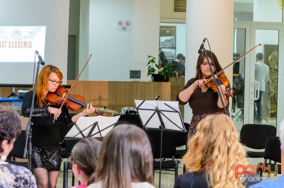 Festivalul Artelor Studenţeşti Vivat Academia, Universitatea din Oradea