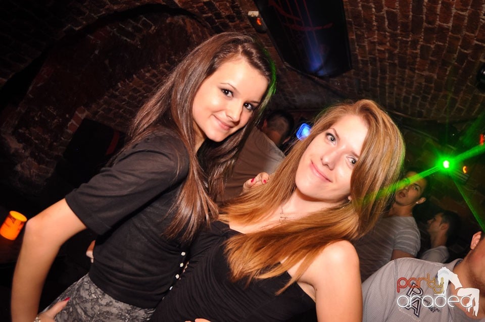 Friday Night Party @ Escape Club, 