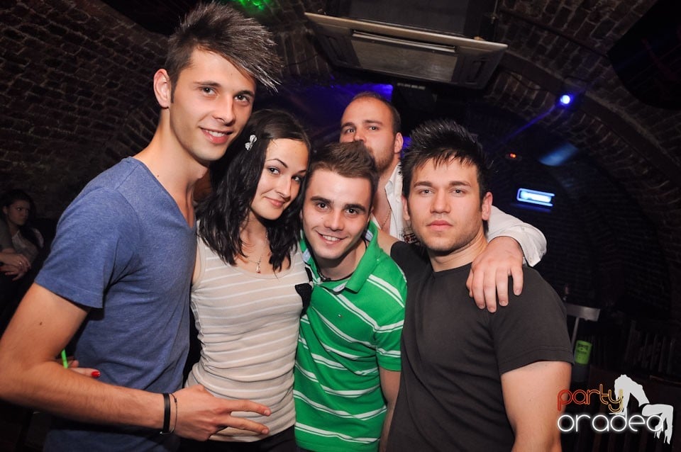 Friday Night Party @ Escape Club, 