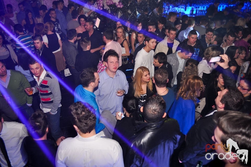 Grand Opening în The One Café & Club, 