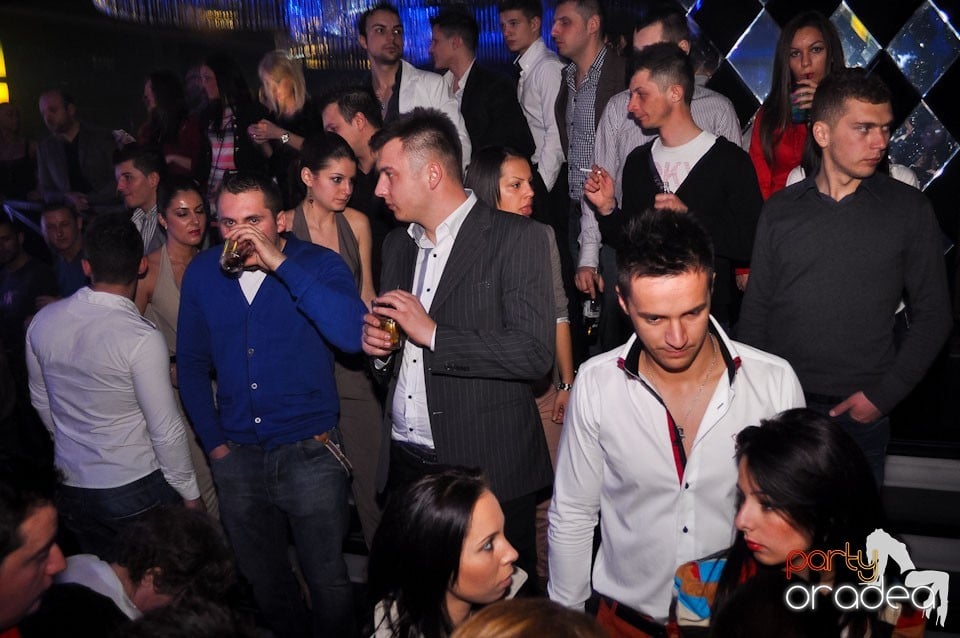 Grand Opening în The One Café & Club, 