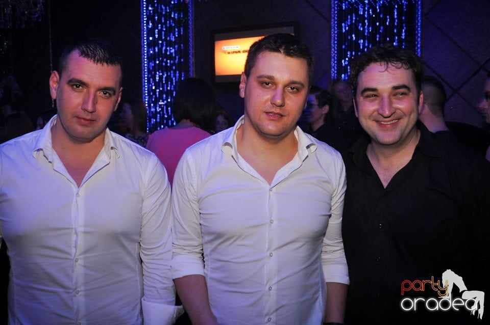 Grand Opening în The One Café & Club, 