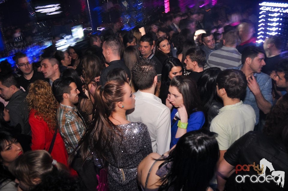 Grand Opening în The One Café & Club, 