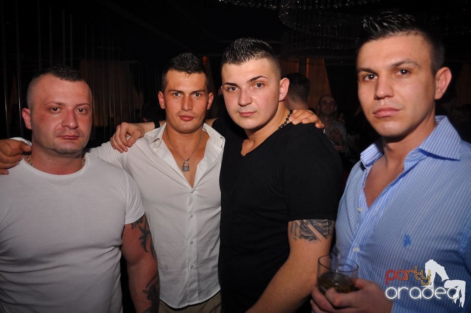 Grand Opening în The One Café & Club, 