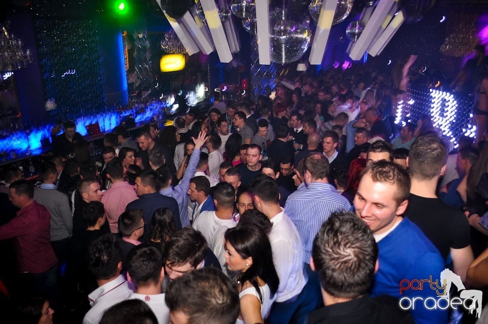 Grand Opening în The One Café & Club, 