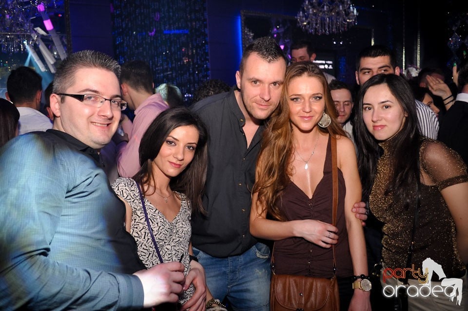 Grand Opening în The One Café & Club, 