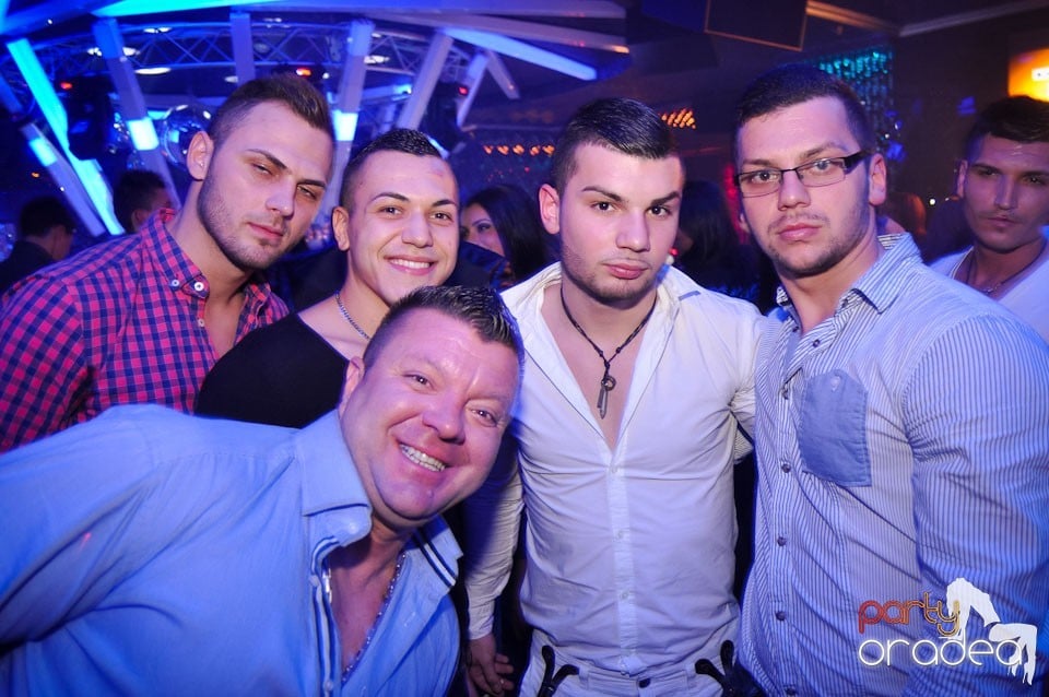 Grand Opening în The One Café & Club, 