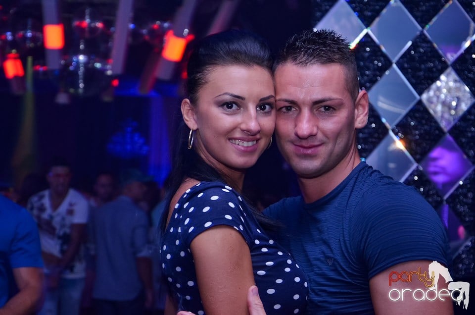 Grand VIP Party în The One Café & Club, 