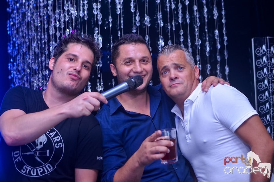 Grand VIP Party în The One Café & Club, 