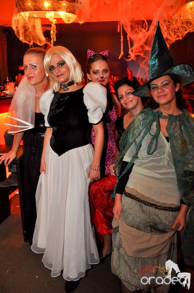 Halloween Party în Delice Cafe, Delice Cafe 2